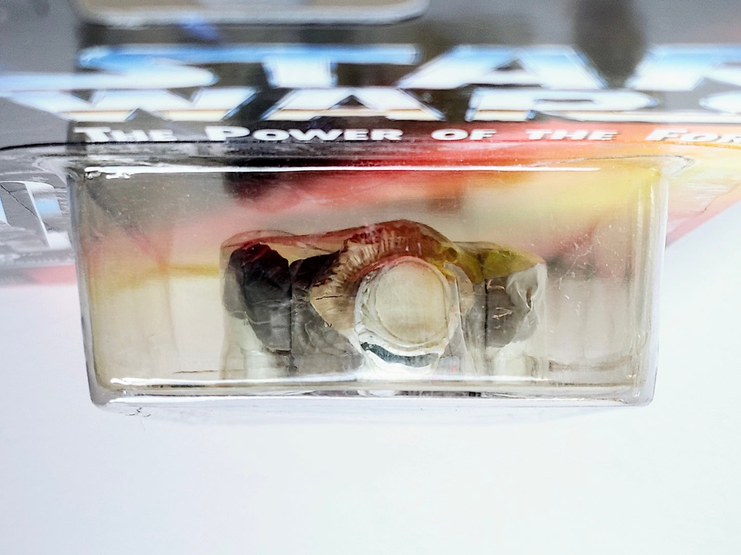 Star Wars: Power of the Force Han Solo in Hoth Gear (Red Card) 3.75-Inch Action Figure