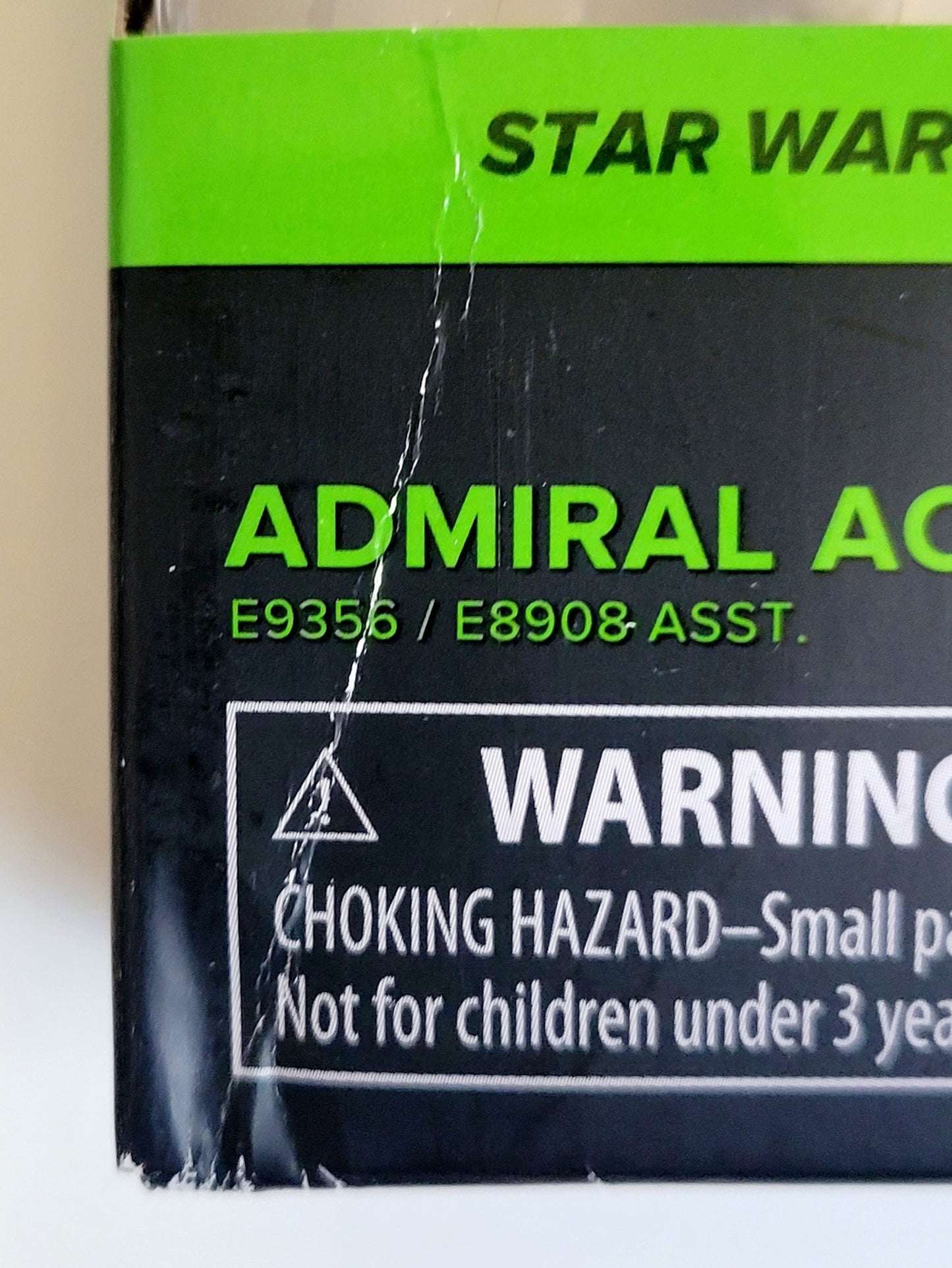 Star Wars: The Black Series Admiral Ackbar 6-Inch Action Figure from Star Wars: Return of the Jedi