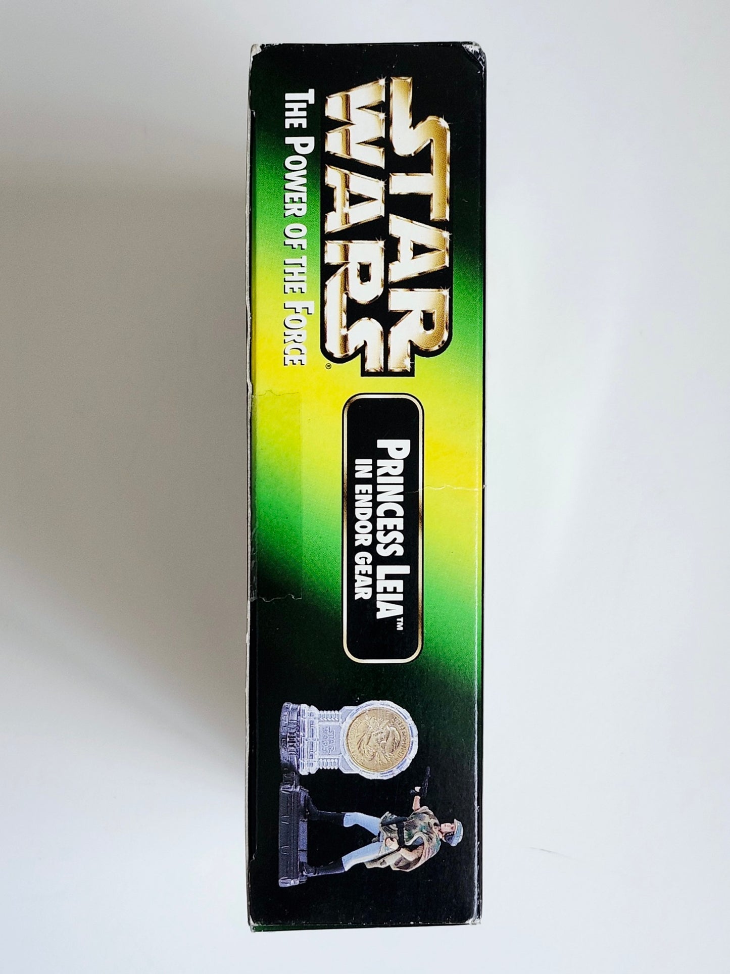 Star Wars: Power of the Force Special Edition Millennium Coin with Princess Leia in Endor Gear 3.75-Inch Action Figure