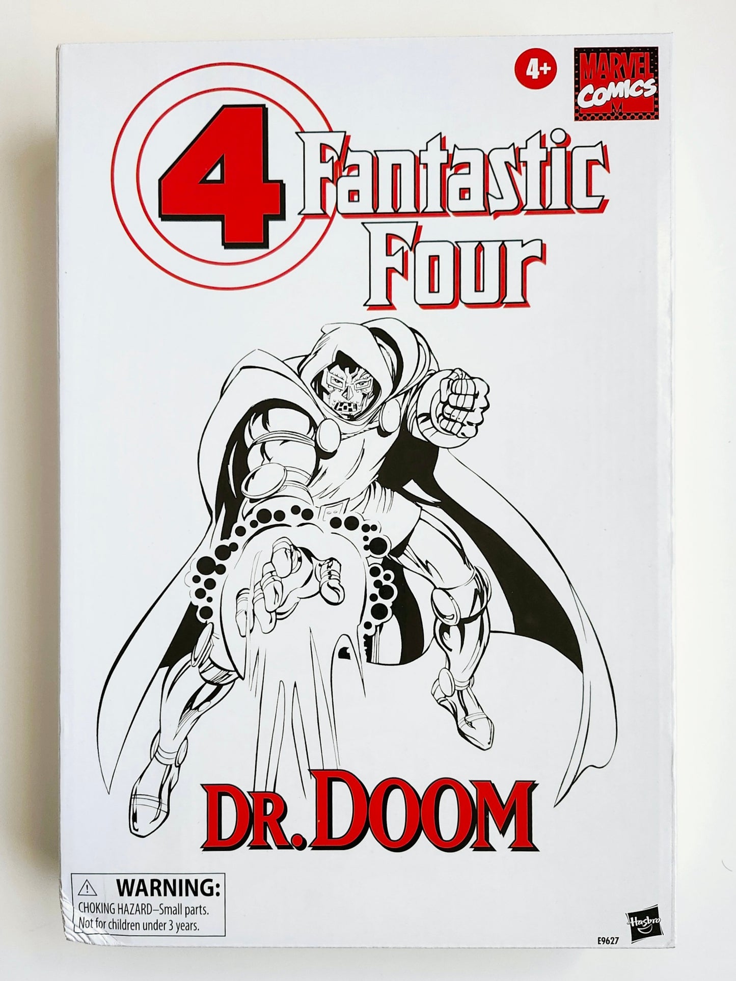 Marvel Legends Fantastic Four Retro Collection Dr. Doom 6-Inch Action Figure
