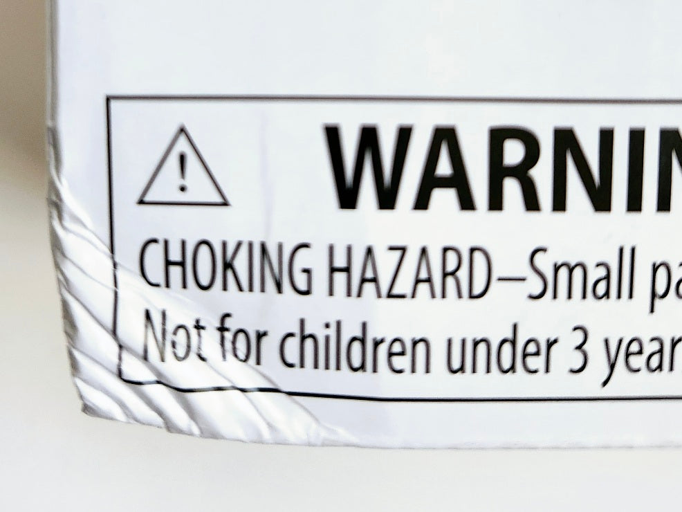 Marvel Legends Fantastic Four Retro Collection Dr. Doom 6-Inch Action Figure