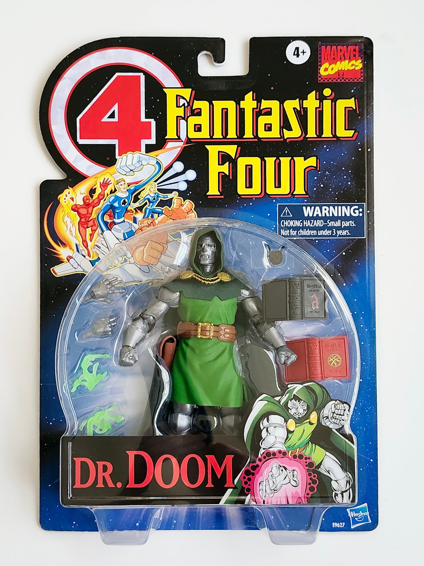 Marvel Legends Fantastic Four Retro Collection Dr. Doom 6-Inch Action Figure