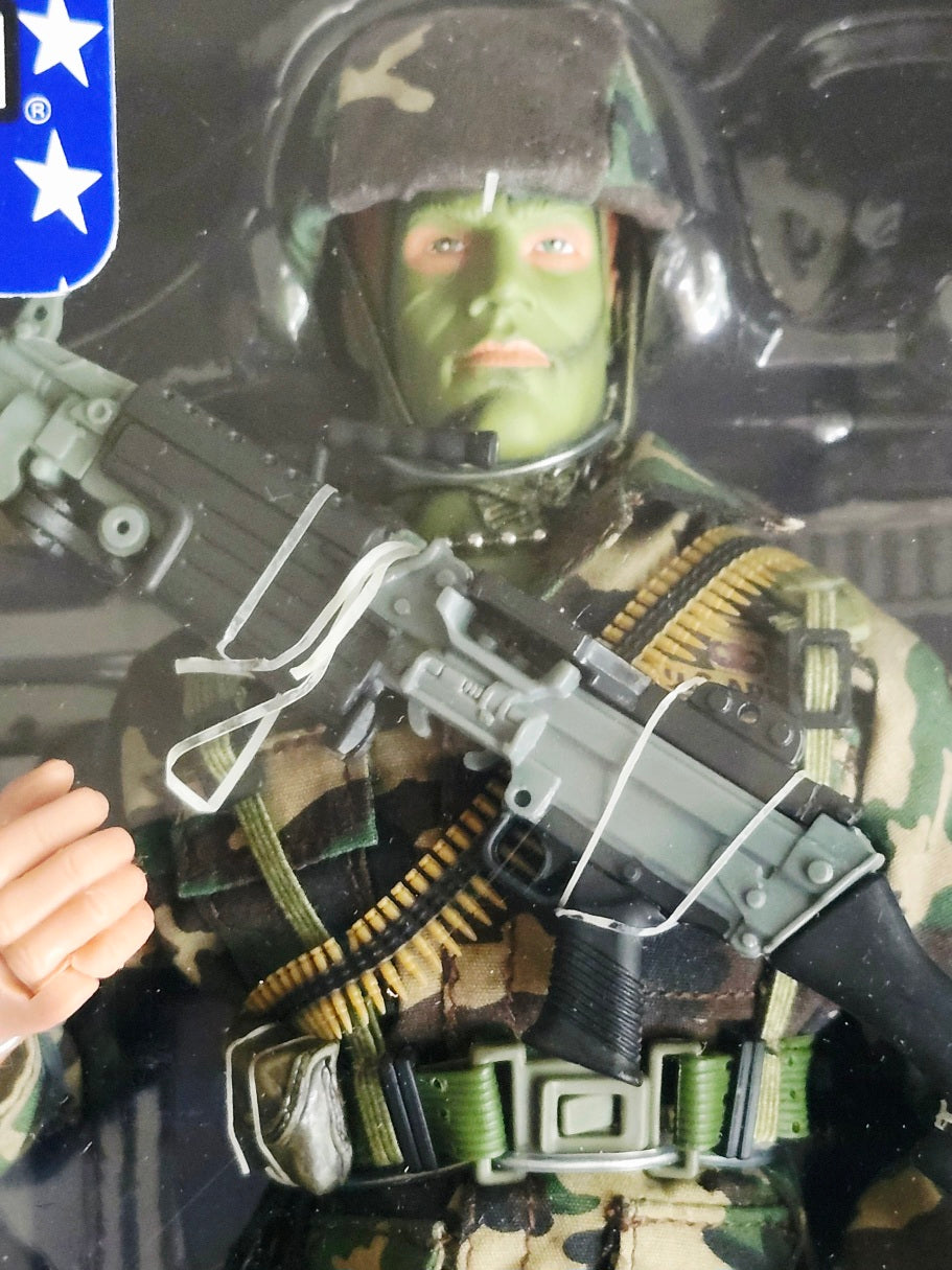 G.I. Joe Army Rangers Collection Midnight Mission (Caucasian) 12-Inch Action Figure