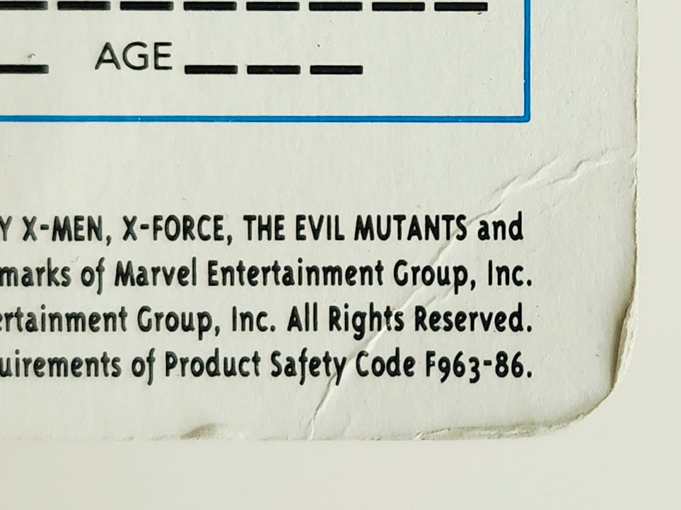 X-Men 4th Edition Weapon X Wolverine (Red Cables) Exclusive 5-Inch Action Figure