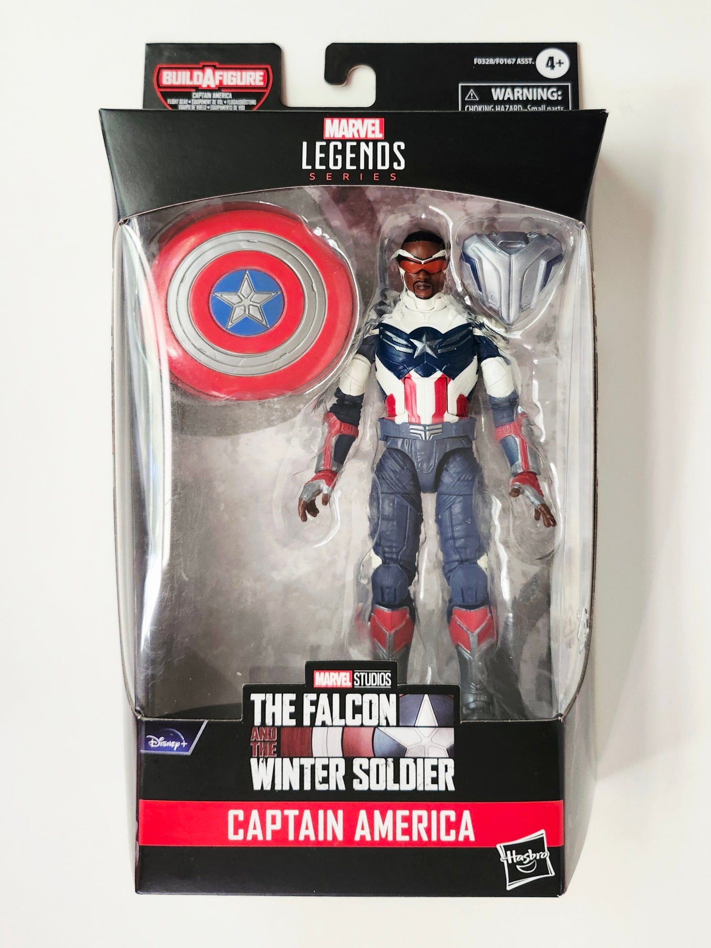 Marvel Legends Captain America Flight Gear Series Captain America (Sam Wilson) 6-Inch Action Figure