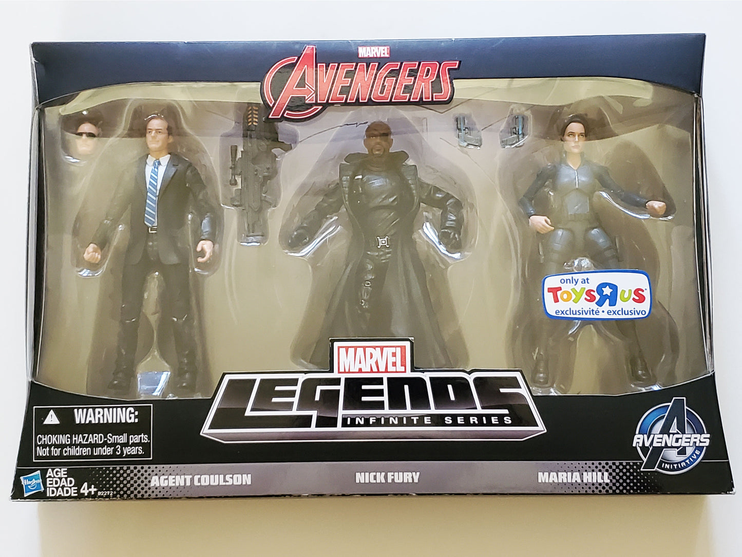 Marvel Legends S.H.I.E.L.D. Exclusive Action Figure 3-Pack (Agent Coulson, Nick Fury, Maria Hill)