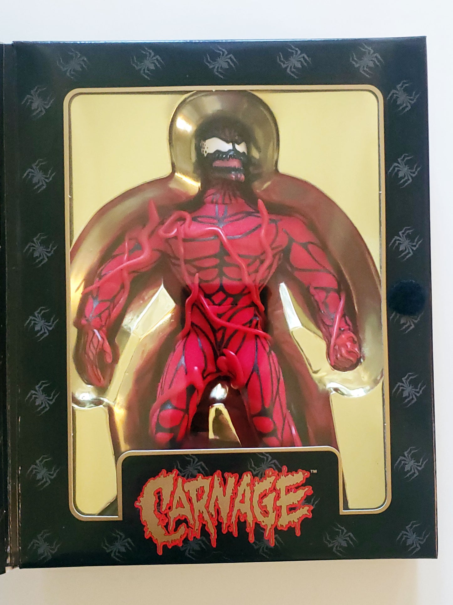 Marvel Famous Cover Series Exclusive Carnage 8-Inch Action Figure
