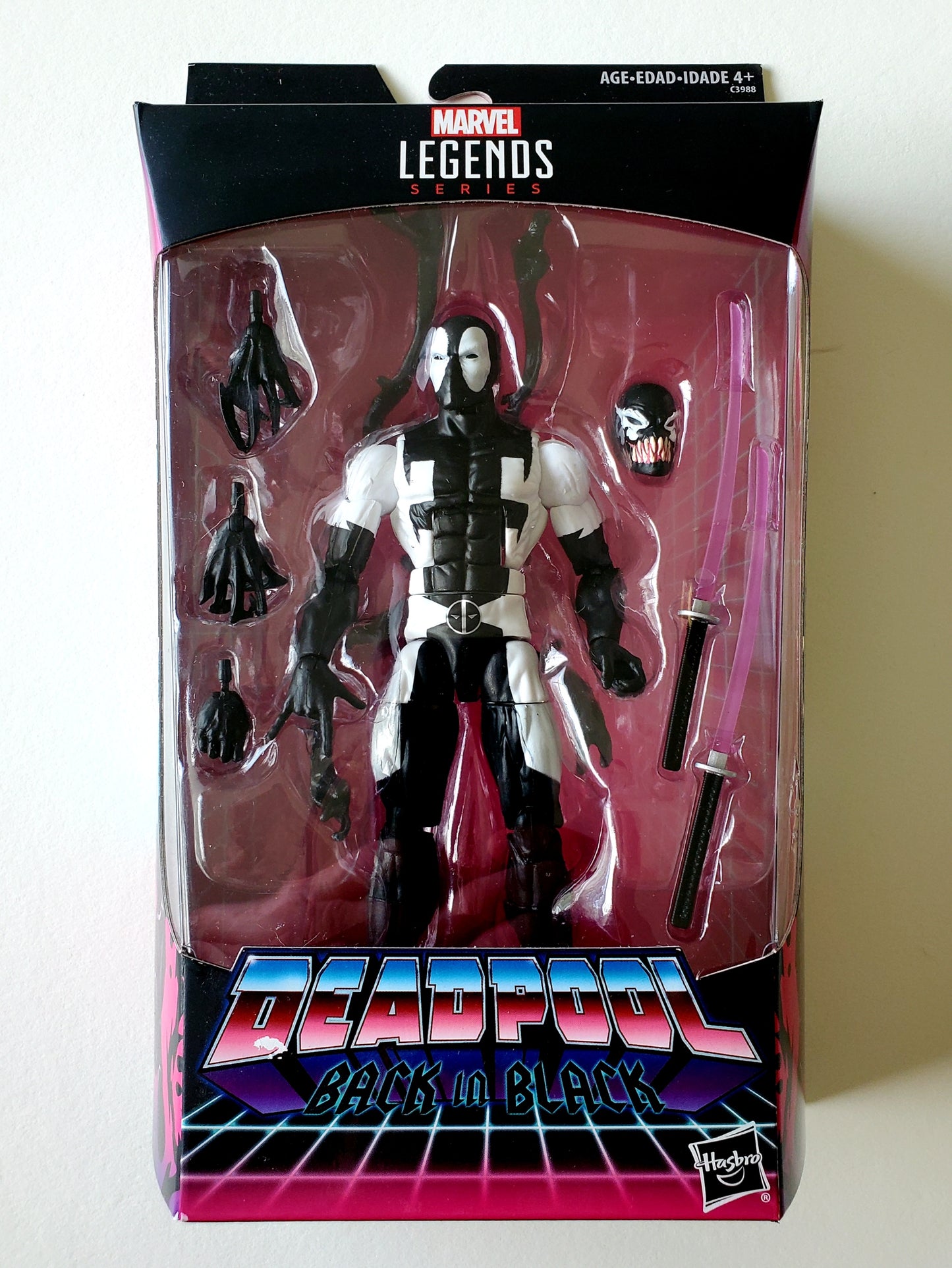 Marvel Legends Exclusive Deadpool Back in Black 6-Inch Action Figure