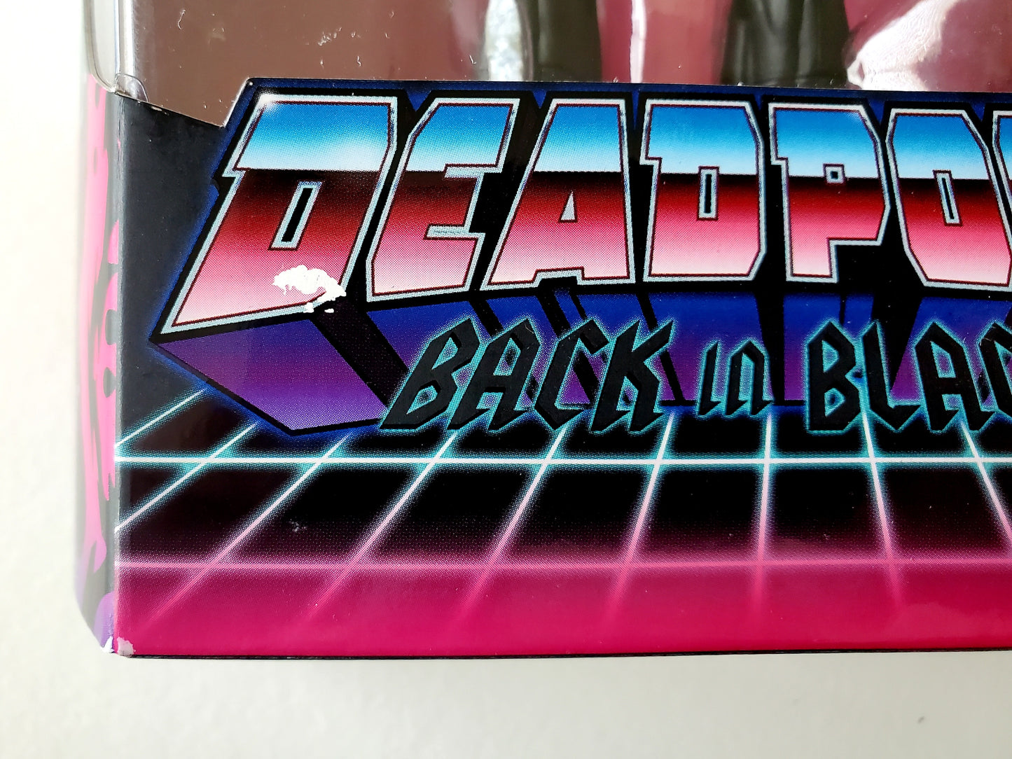 Marvel Legends Exclusive Deadpool Back in Black 6-Inch Action Figure