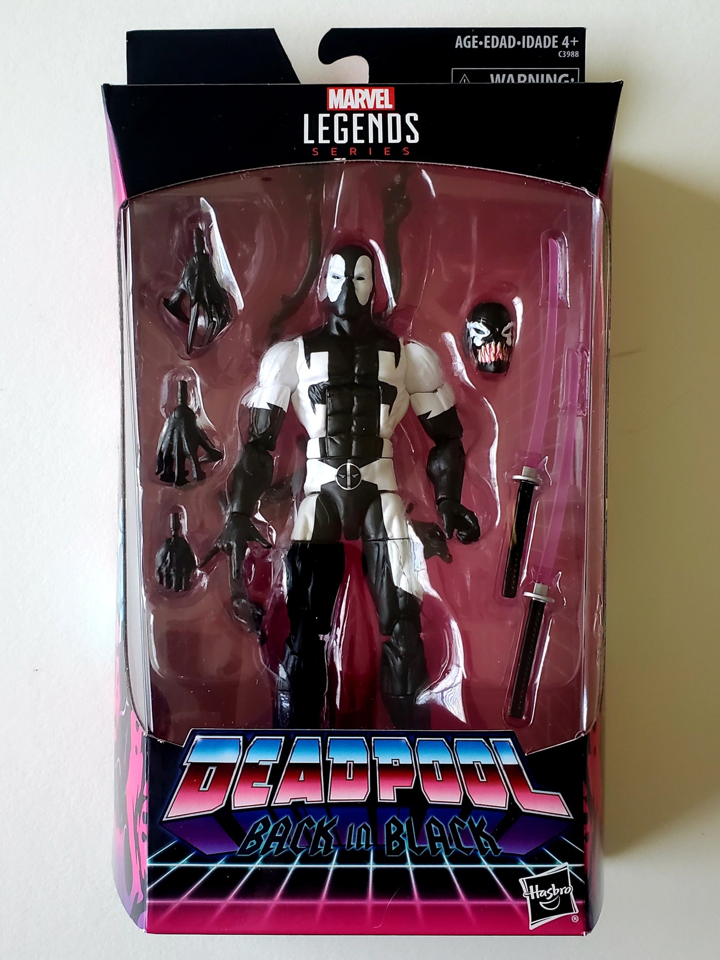 Marvel Legends Exclusive Deadpool Back in Black 6-Inch Action Figure