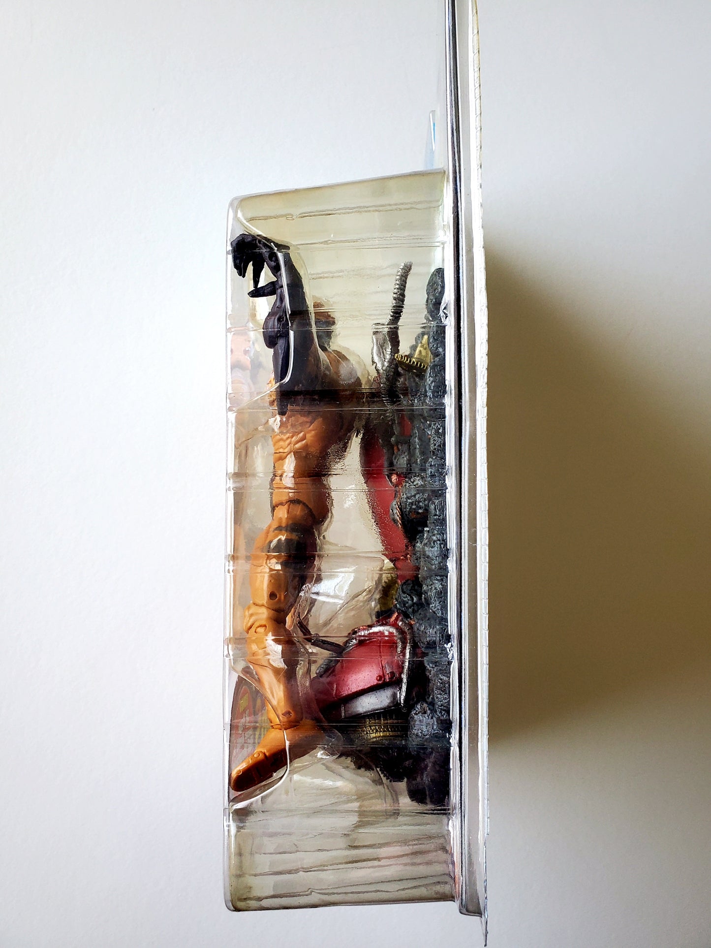 Marvel Legends Series V Sabretooth 6-Inch Action Figure