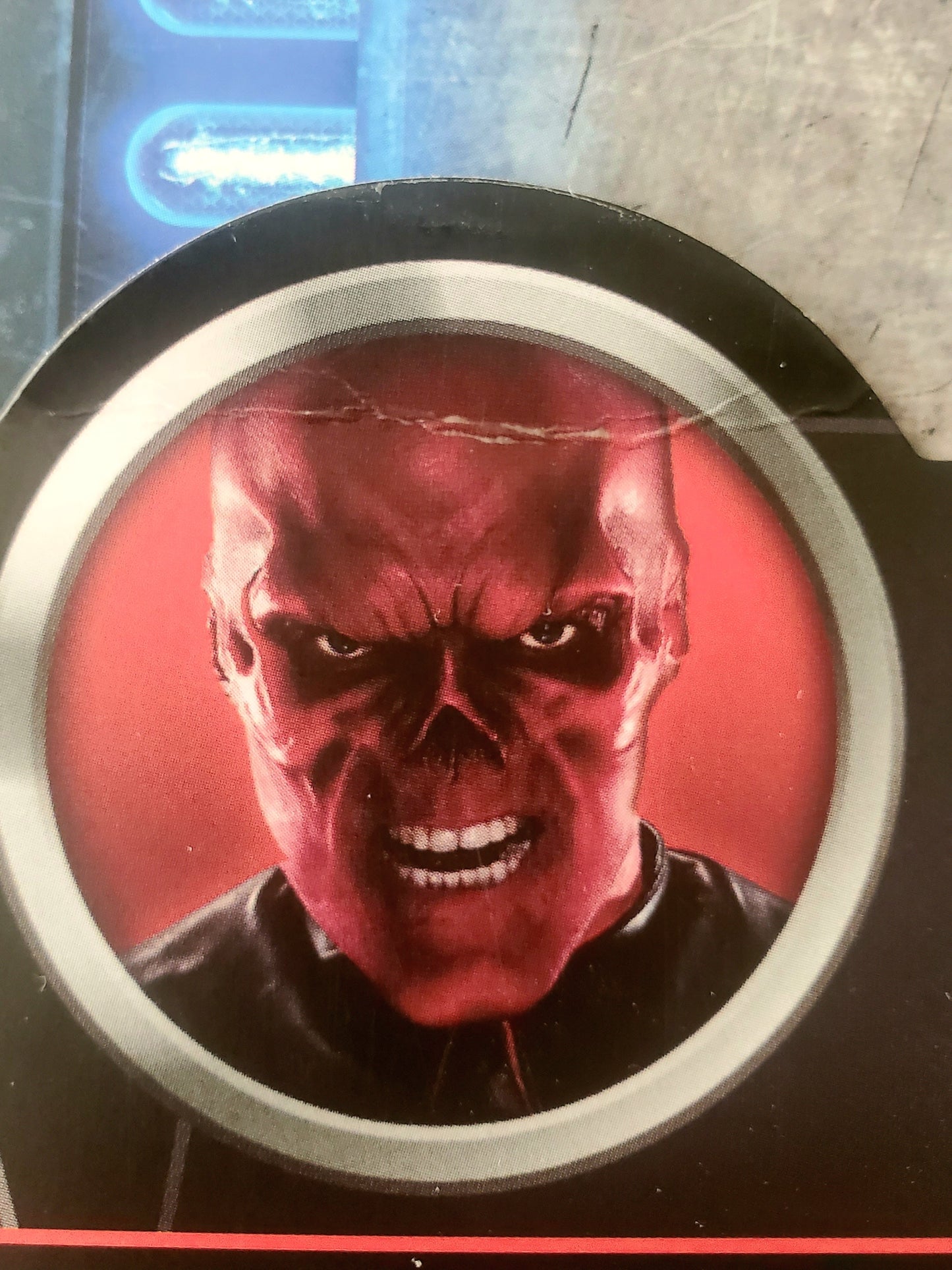 Marvel Legends SDCC 2018 Exclusive Red Skull 6-Inch Action Figure and Electronic Tesseract Set